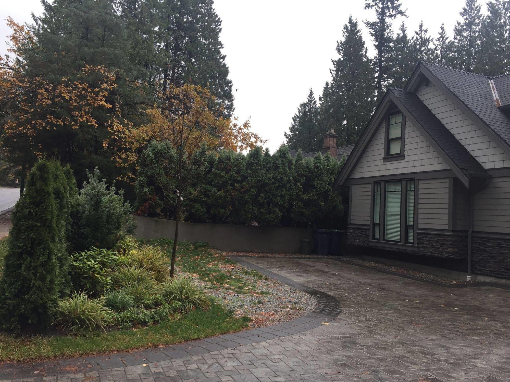 Vancouver Austin Guesthouse Coquitlam Exterior photo